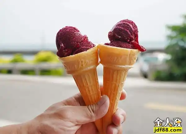 WM百家樂大路中第一顆和局接著跳色的話，接下來兩把之內就很容易開出連莊結果